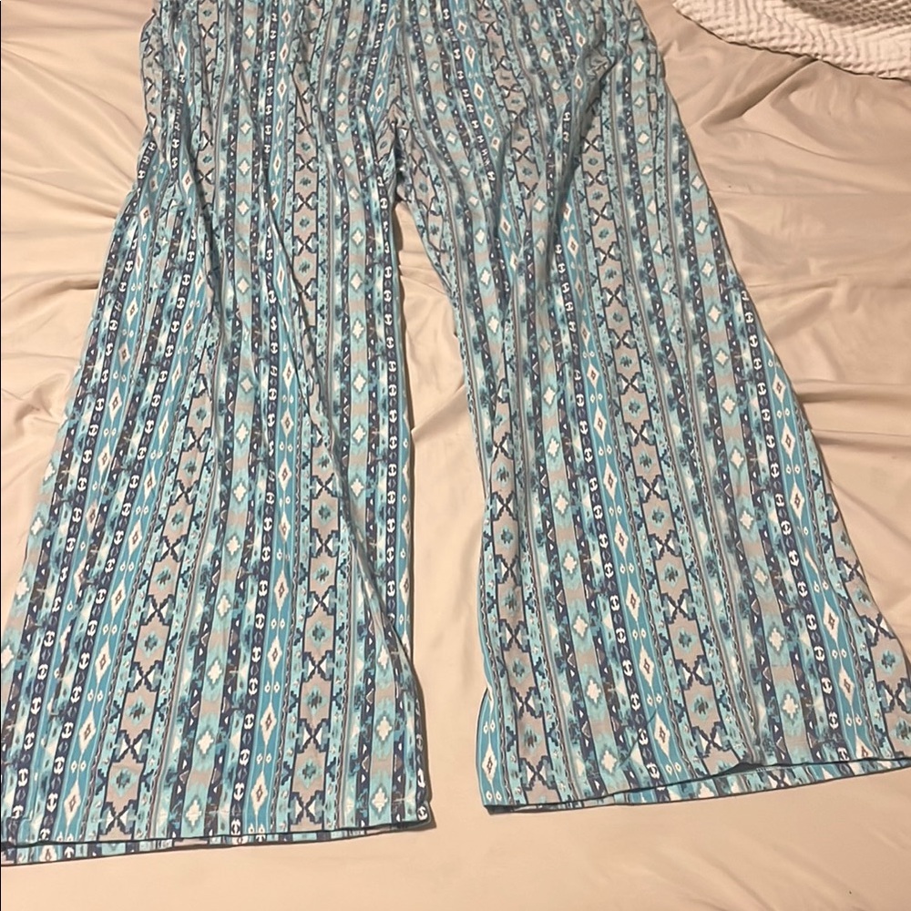Women’s casual pants